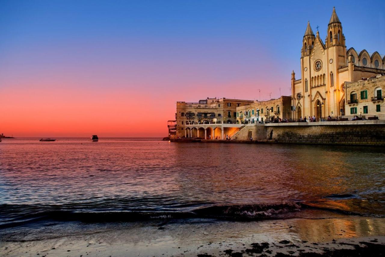 شقة Picturesque Sliema Pad Steps From The Seafront المظهر الخارجي الصورة