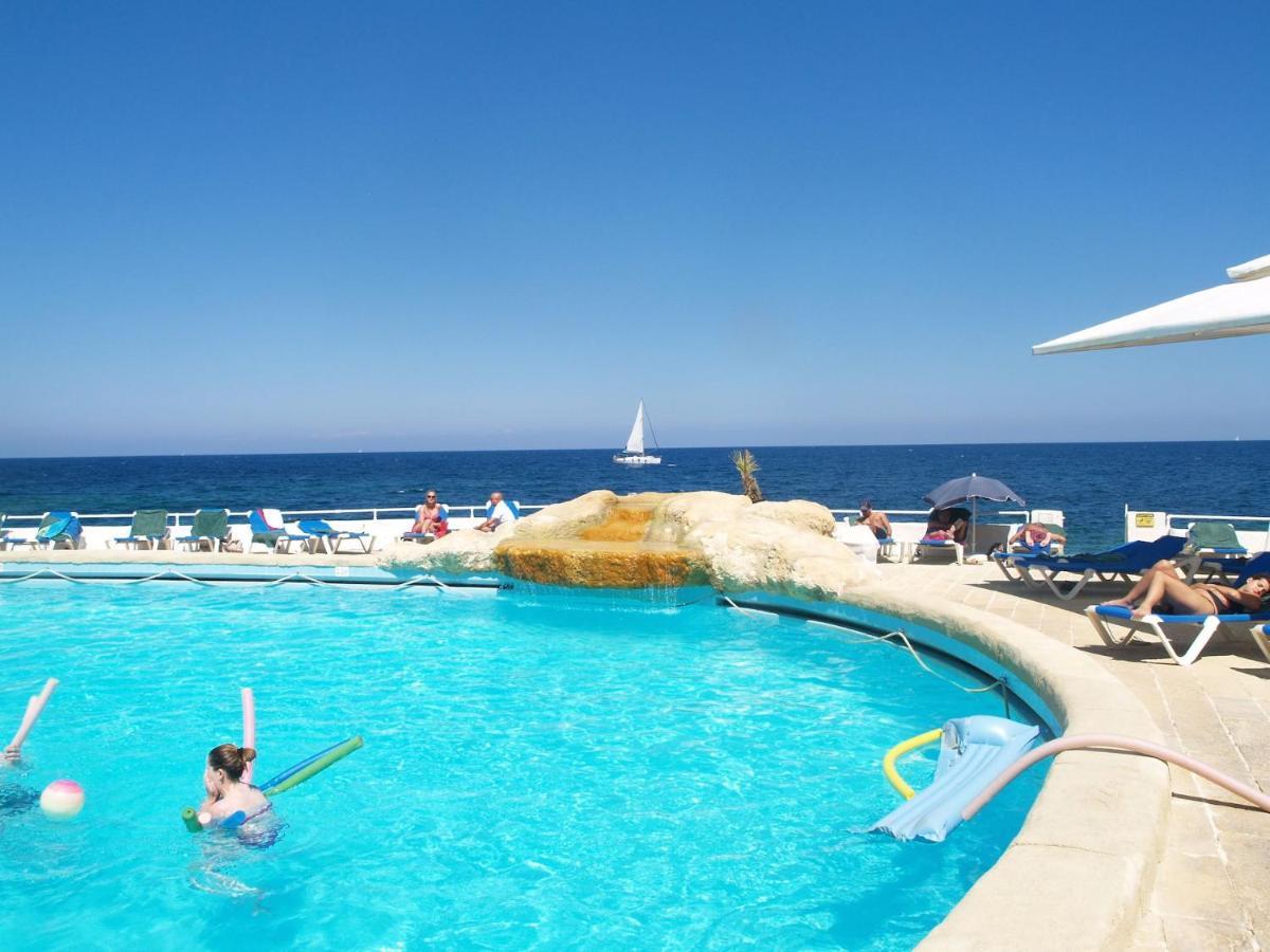 شقة Picturesque Sliema Pad Steps From The Seafront المظهر الخارجي الصورة